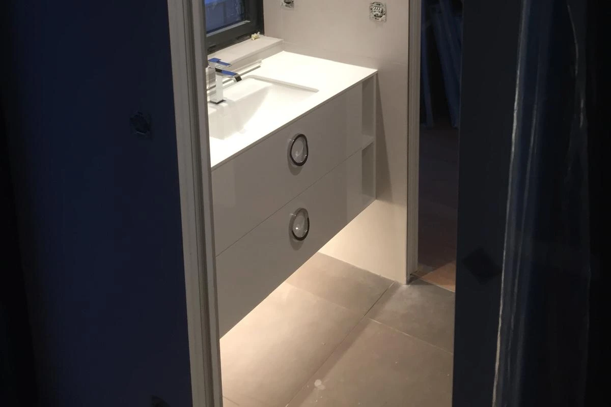 Éclairage LED salle de bain