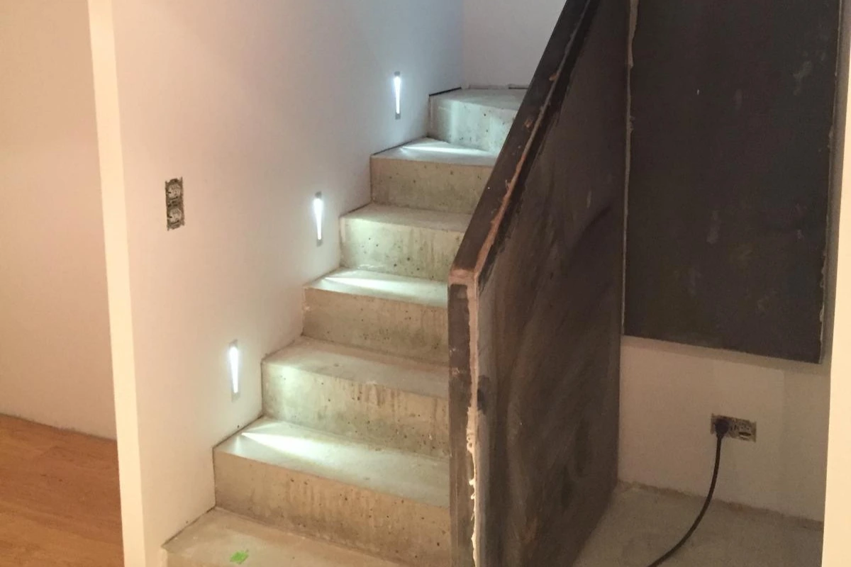 Éclairage design pour escalier
